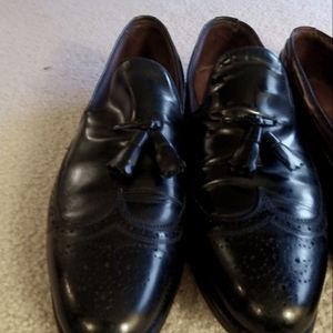 2 pairs of Allen Edmonds shoes